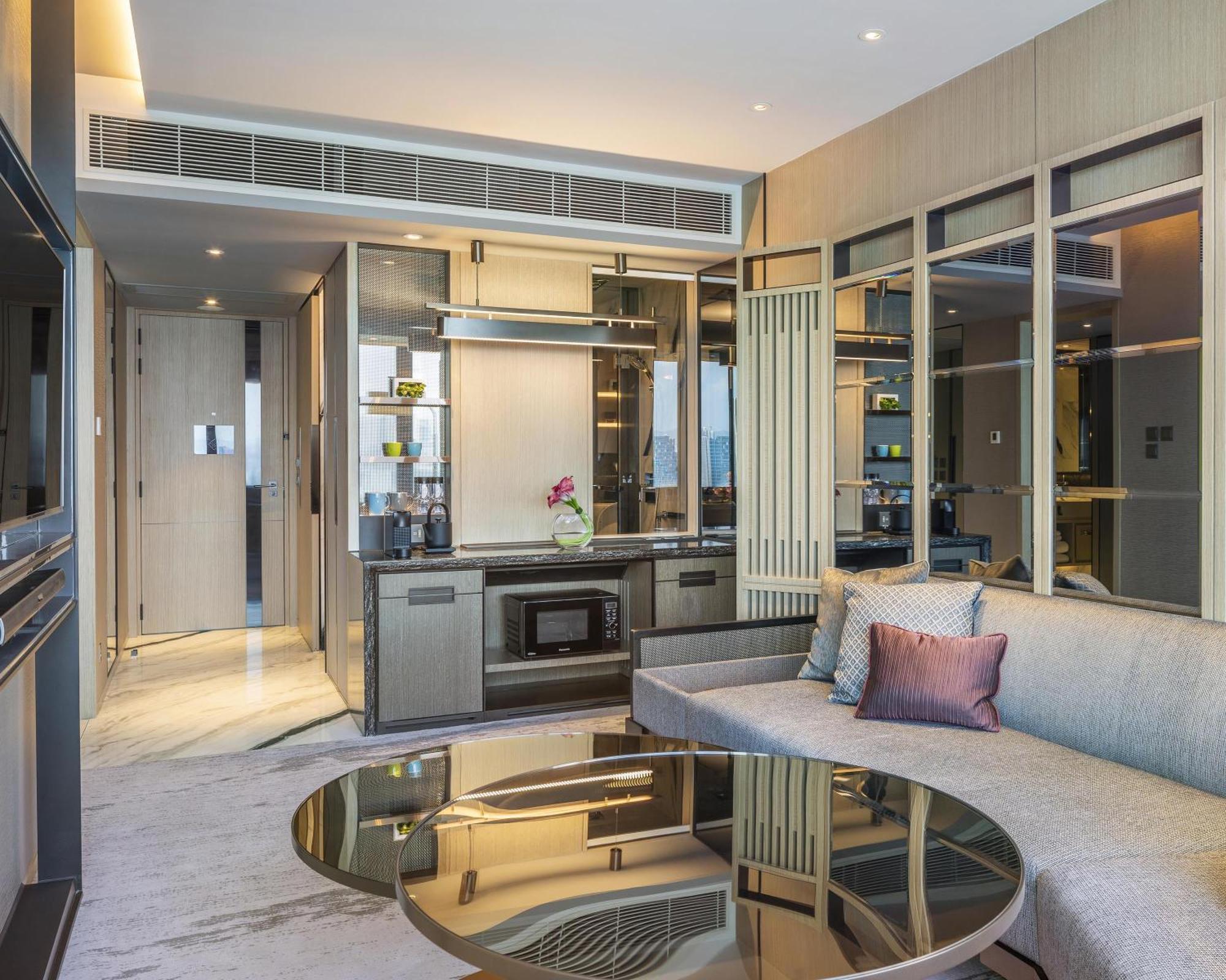 Hyatt Centric Victoria Harbour Hong Kong